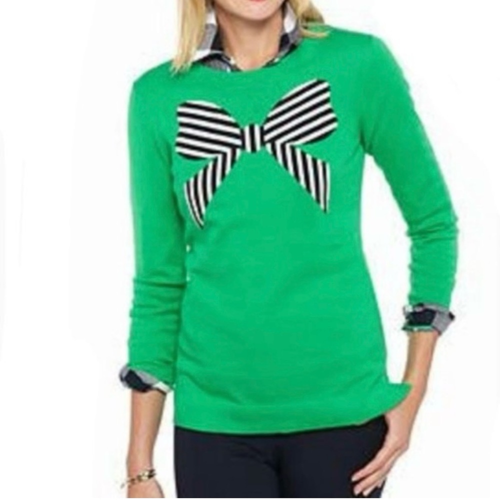 Crown & Ivy Vibrant Green Knit Top